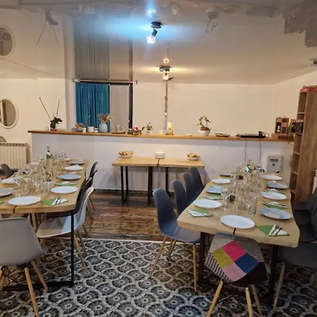 Casa Prieteniei - Rezervare Integrala Bistrita (Neamt)